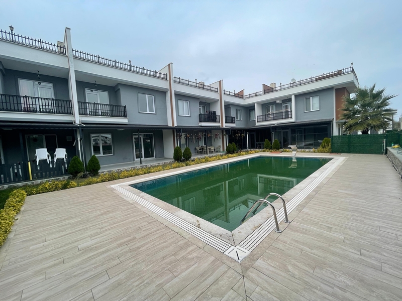 VİLLA / 210 M2 / BAHÇE / HAVUZ / 3+1